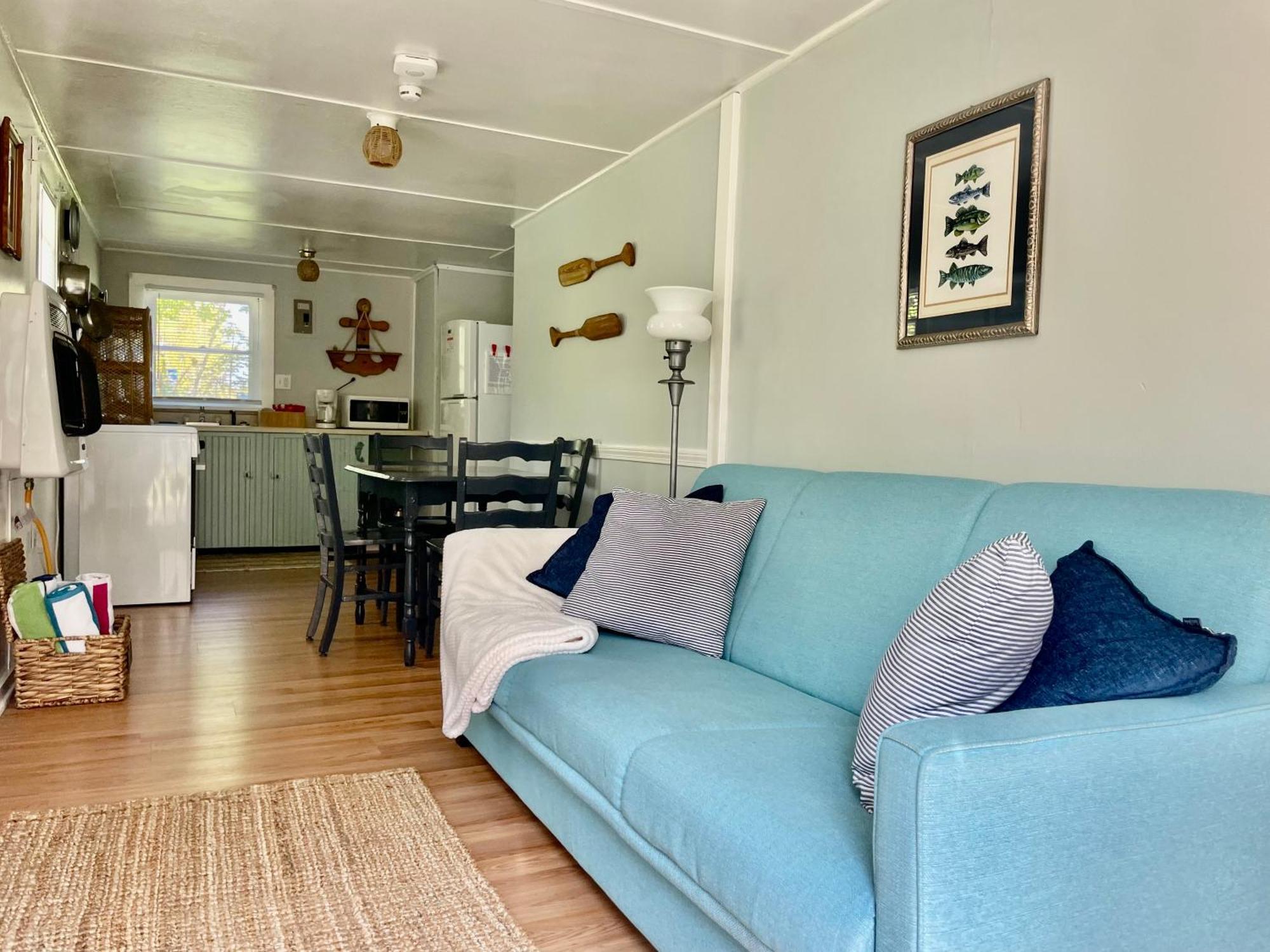 Drop Anchor Cottages And Lake House Geneva-on-the-Lake Eksteriør bilde